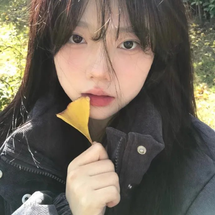 有朵云像你海报